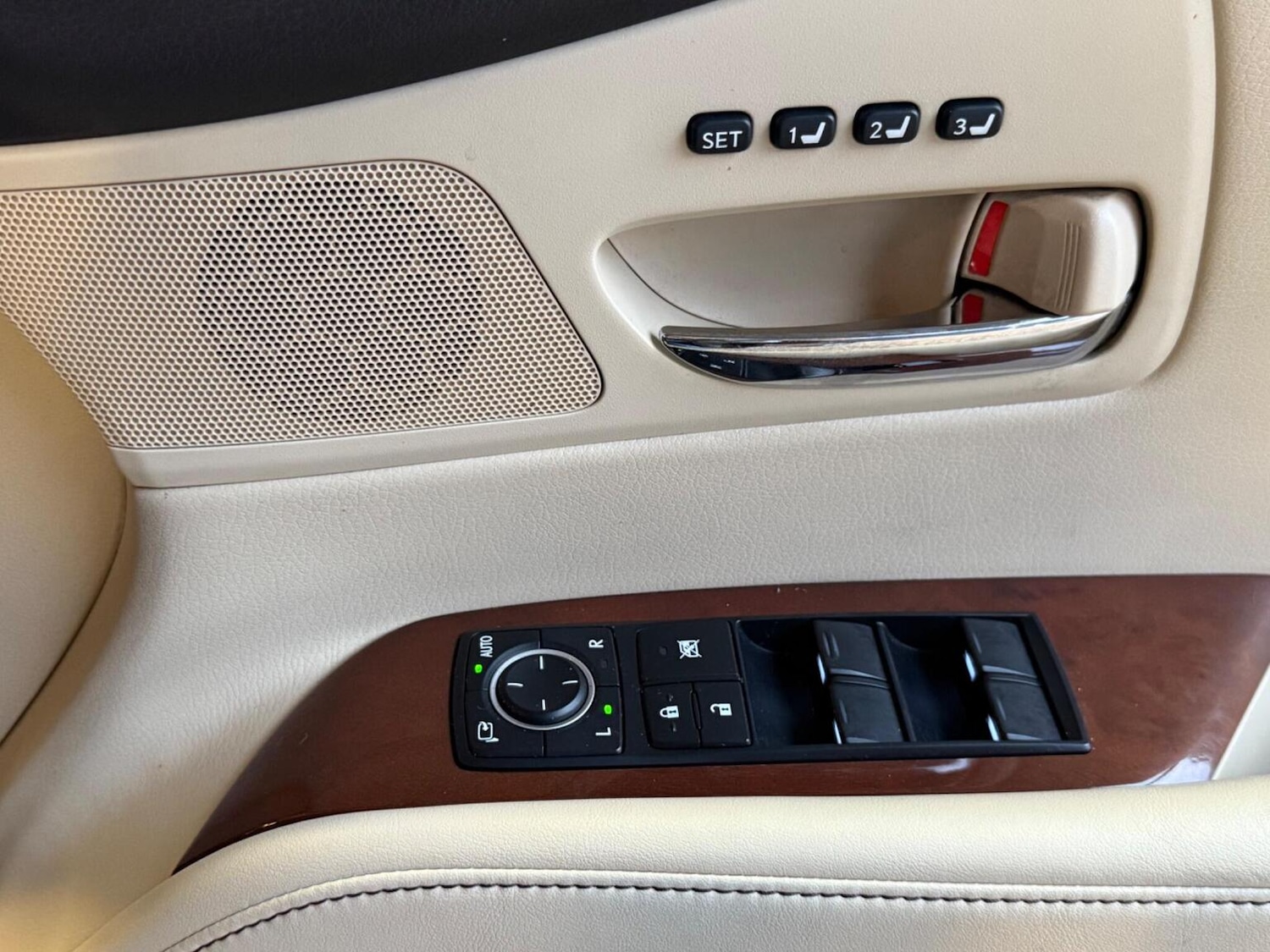 Used Lexus RX 2014 for sale - 77080815: Photo 44