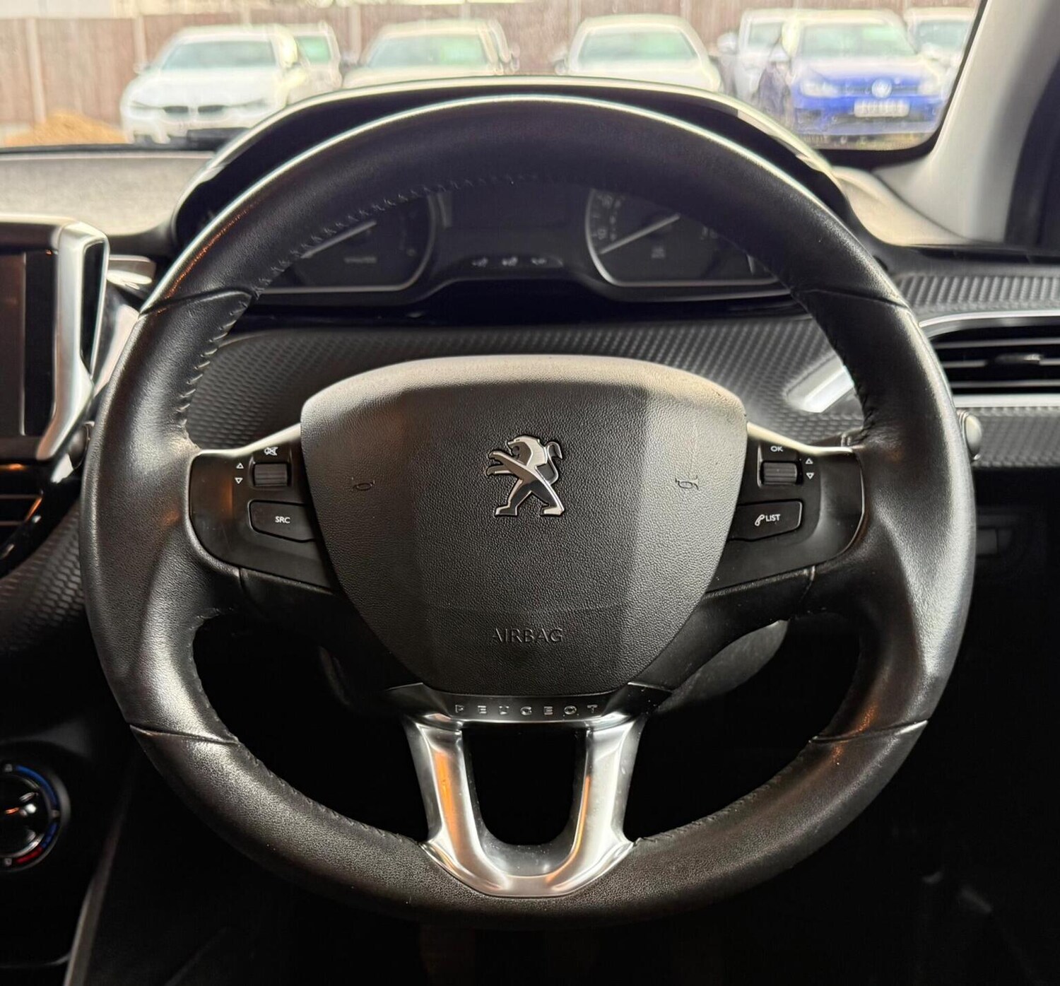 Used Peugeot 208 2016 for sale - 77391914: Photo 39