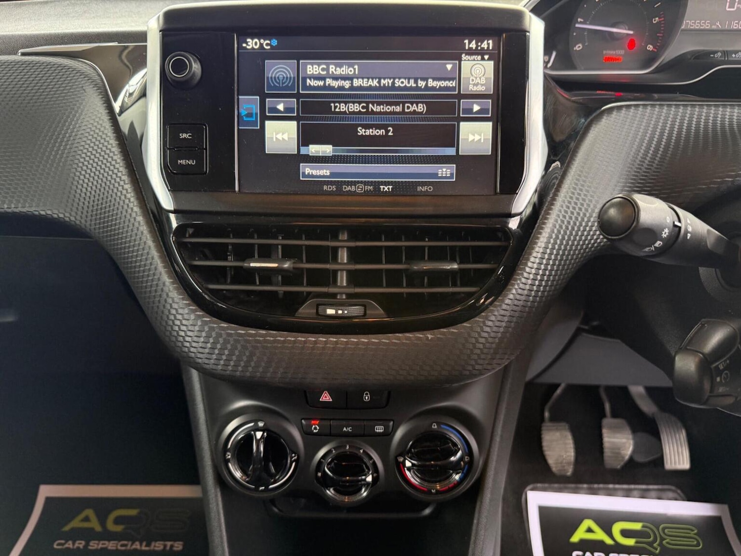 Used Peugeot 208 2016 for sale - 77391914: Photo 40