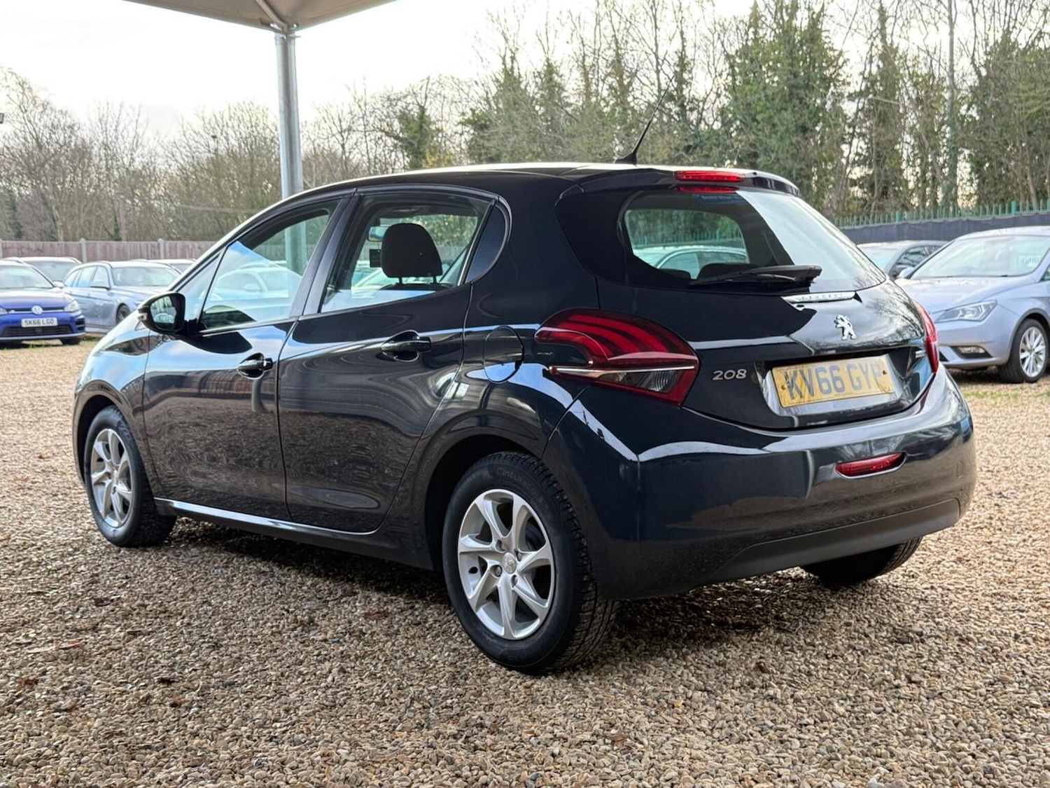 Used Peugeot 208 2016 for sale - 77391914: Photo 7