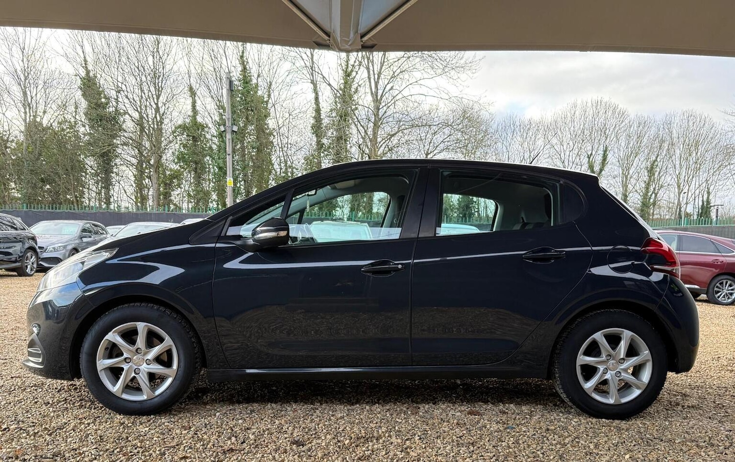 Used Peugeot 208 2016 for sale - 77391914: Photo 8