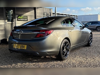 Used Vauxhall Insignia 2017 for sale - 76911095: Photo