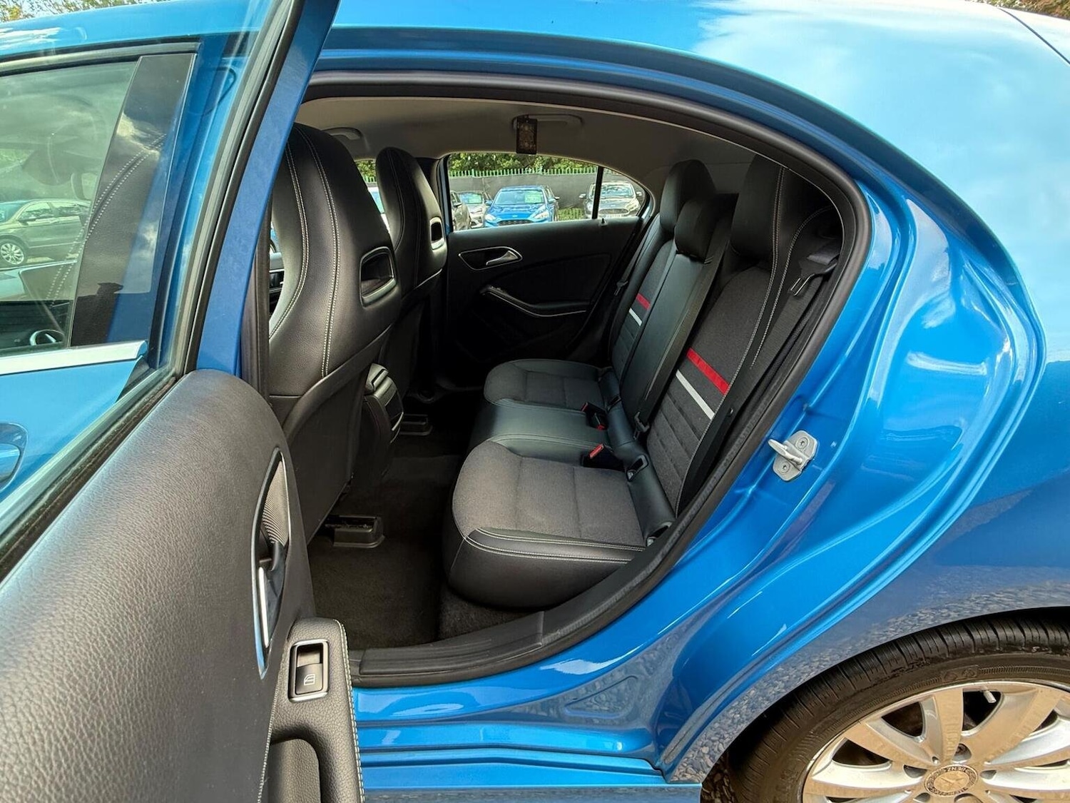 Used Mercedes-Benz A-Class 2014 for sale - 76793082: Photo 31