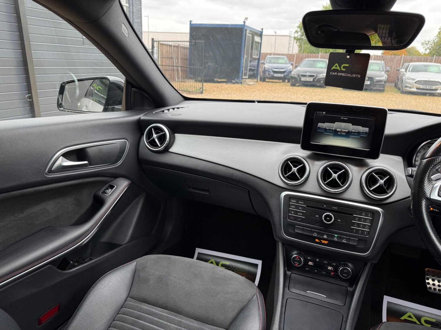 Used Mercedes-Benz CLA 2015 for sale - 76293285: Photo 43