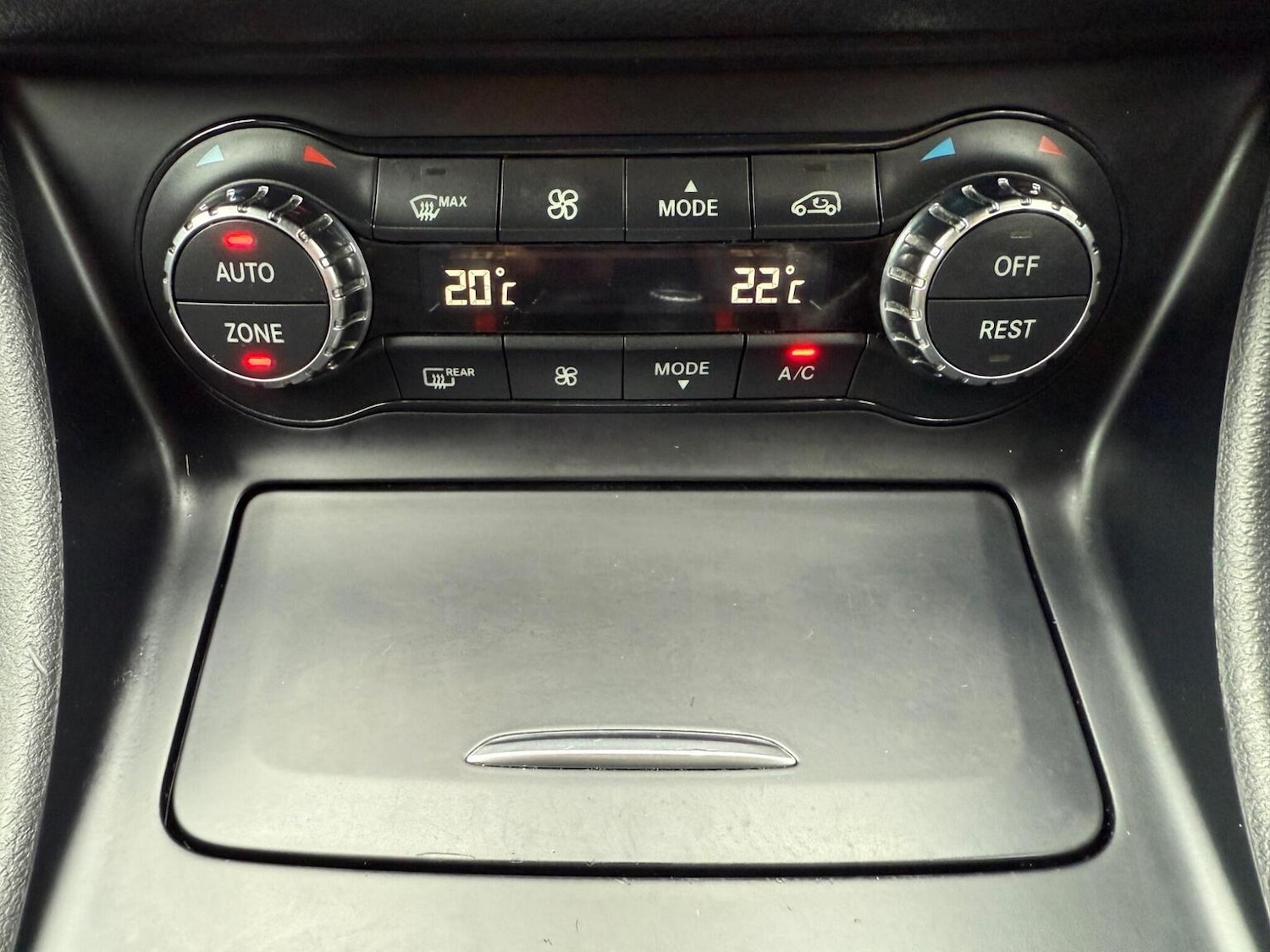 Used Mercedes-Benz CLA 2015 for sale - 76293285: Photo 54