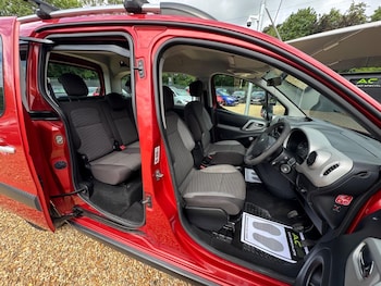 Used Peugeot Partner Tepee 2011 for sale - 78835366: Photo
