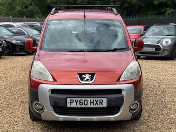 Used Peugeot Partner Tepee 2011 for sale - 78835366: Photo