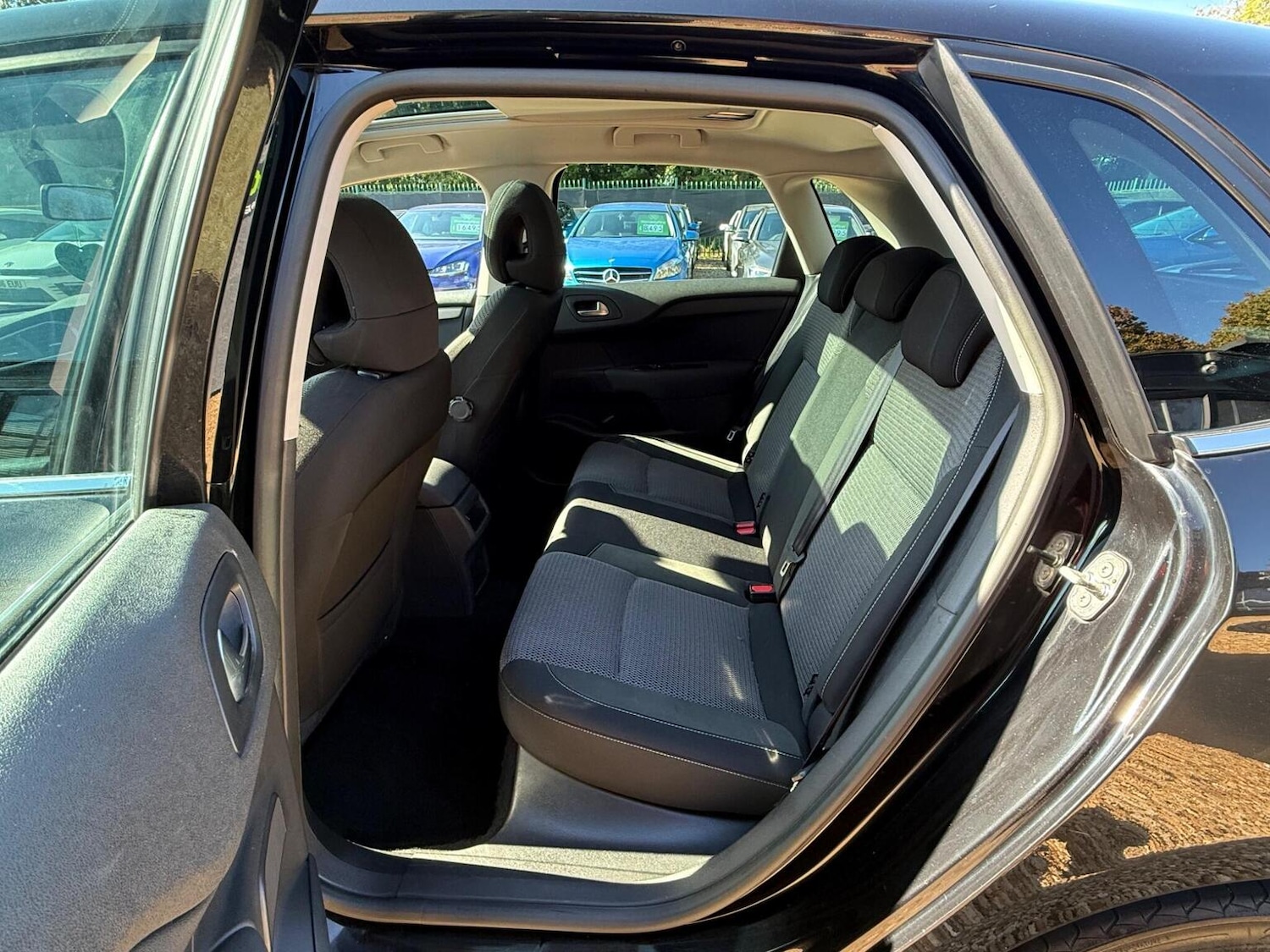 Used Citroen C4 2014 for sale - 76305653: Photo 33