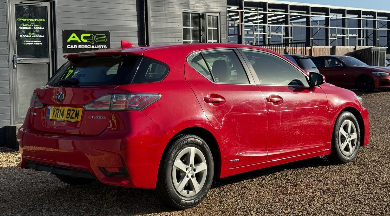 Used Lexus CT 2014 for sale - 76748241: Photo 3
