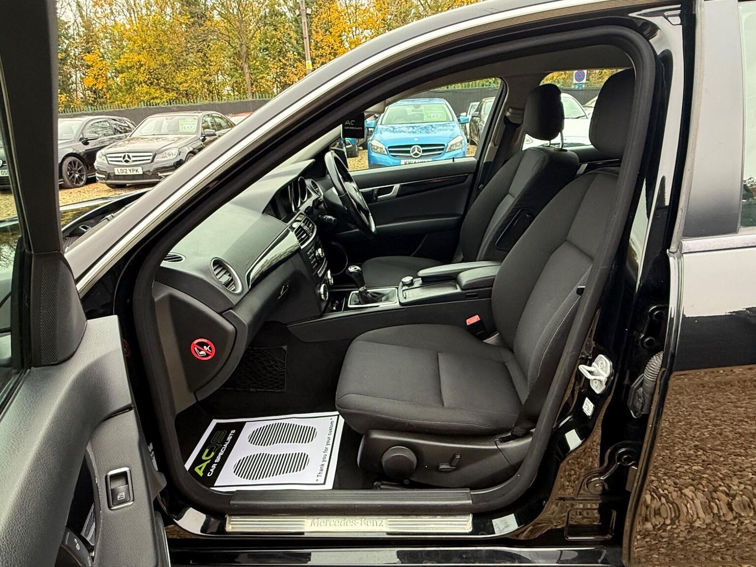 Used Mercedes-Benz C Class 2011 for sale - 76488709: Photo 32