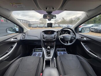 Used Ford Focus 2016 for sale - 77694191: Photo