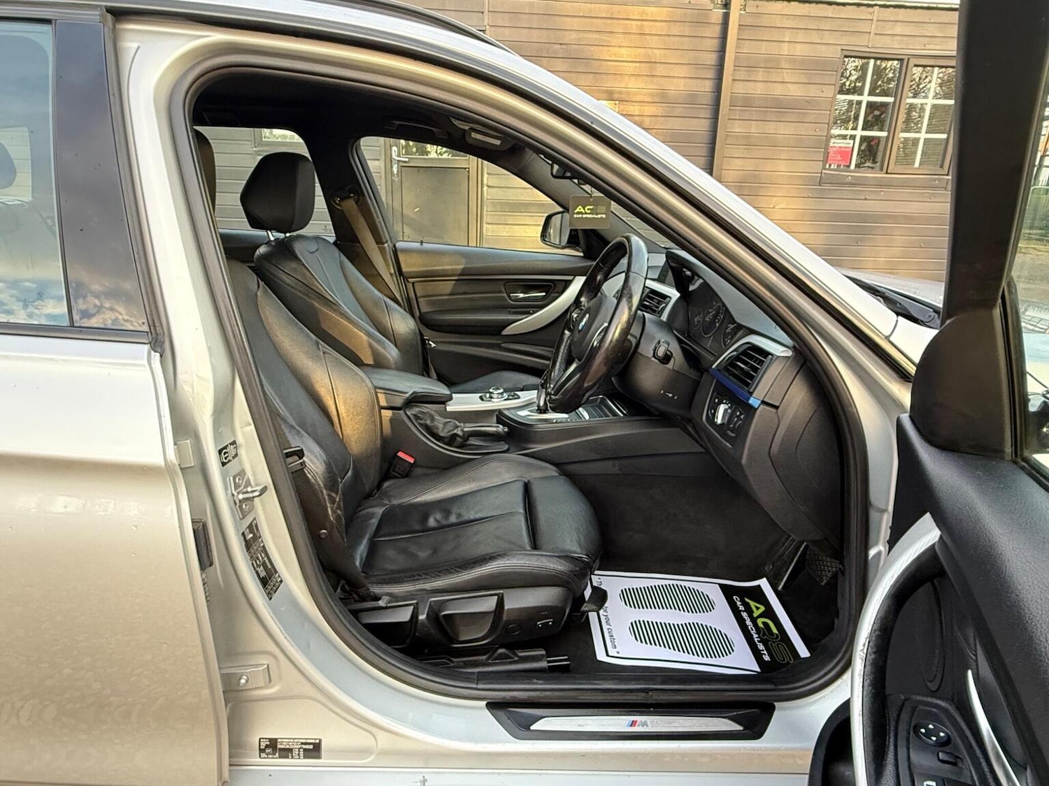 Used BMW 3 Series 2014 for sale - 76618649: Photo 21