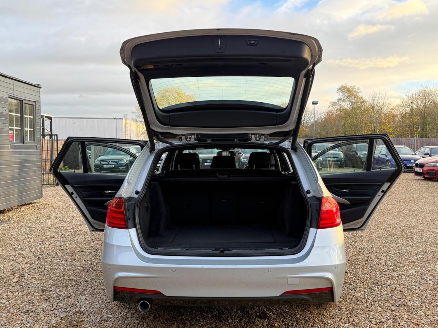 Used BMW 3 Series 2014 for sale - 76618649: Photo 27