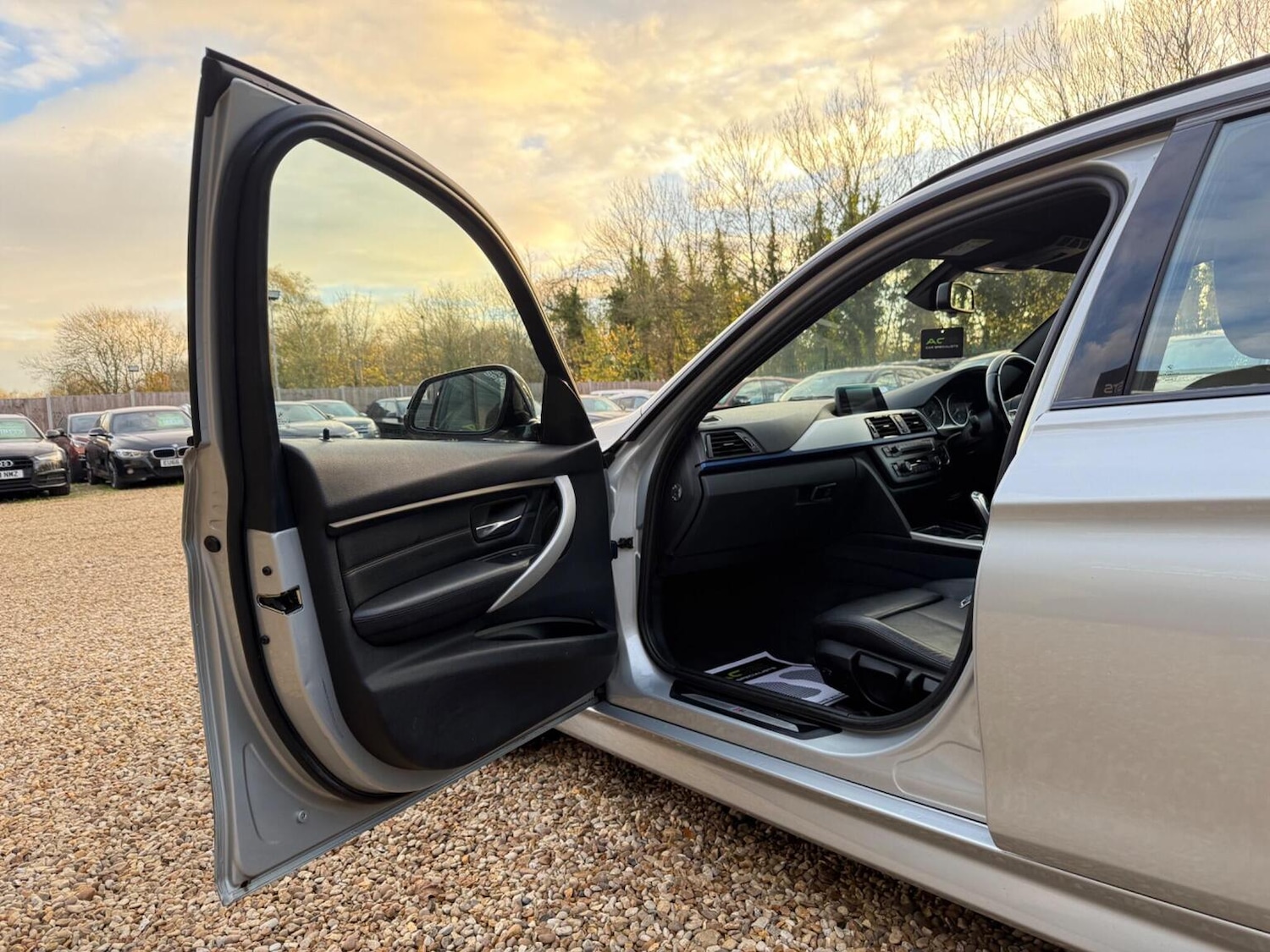 Used BMW 3 Series 2014 for sale - 76618649: Photo 35