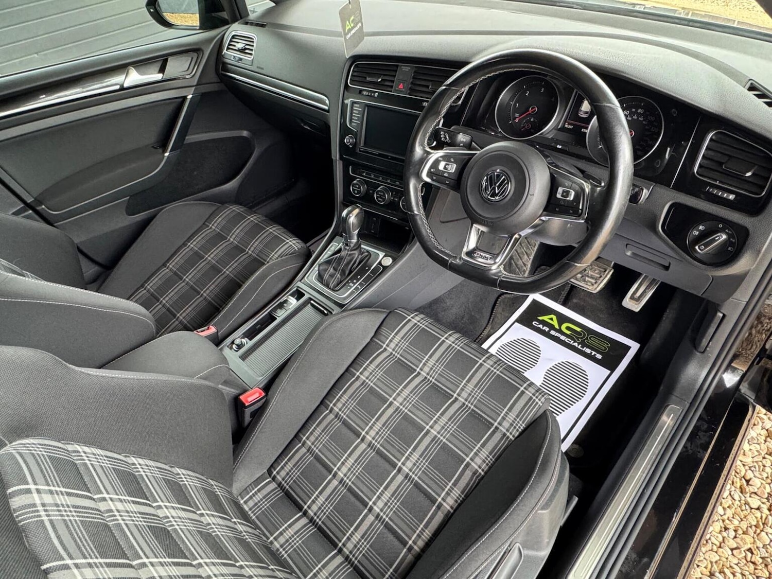 Used Volkswagen Golf 2016 for sale - 77774764: Photo 20