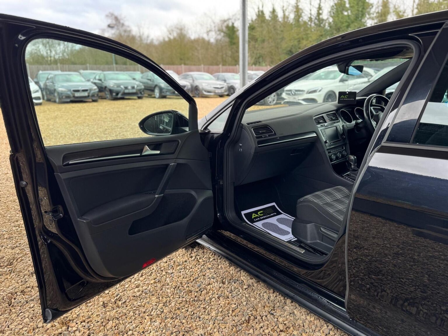 Used Volkswagen Golf 2016 for sale - 77774764: Photo 36