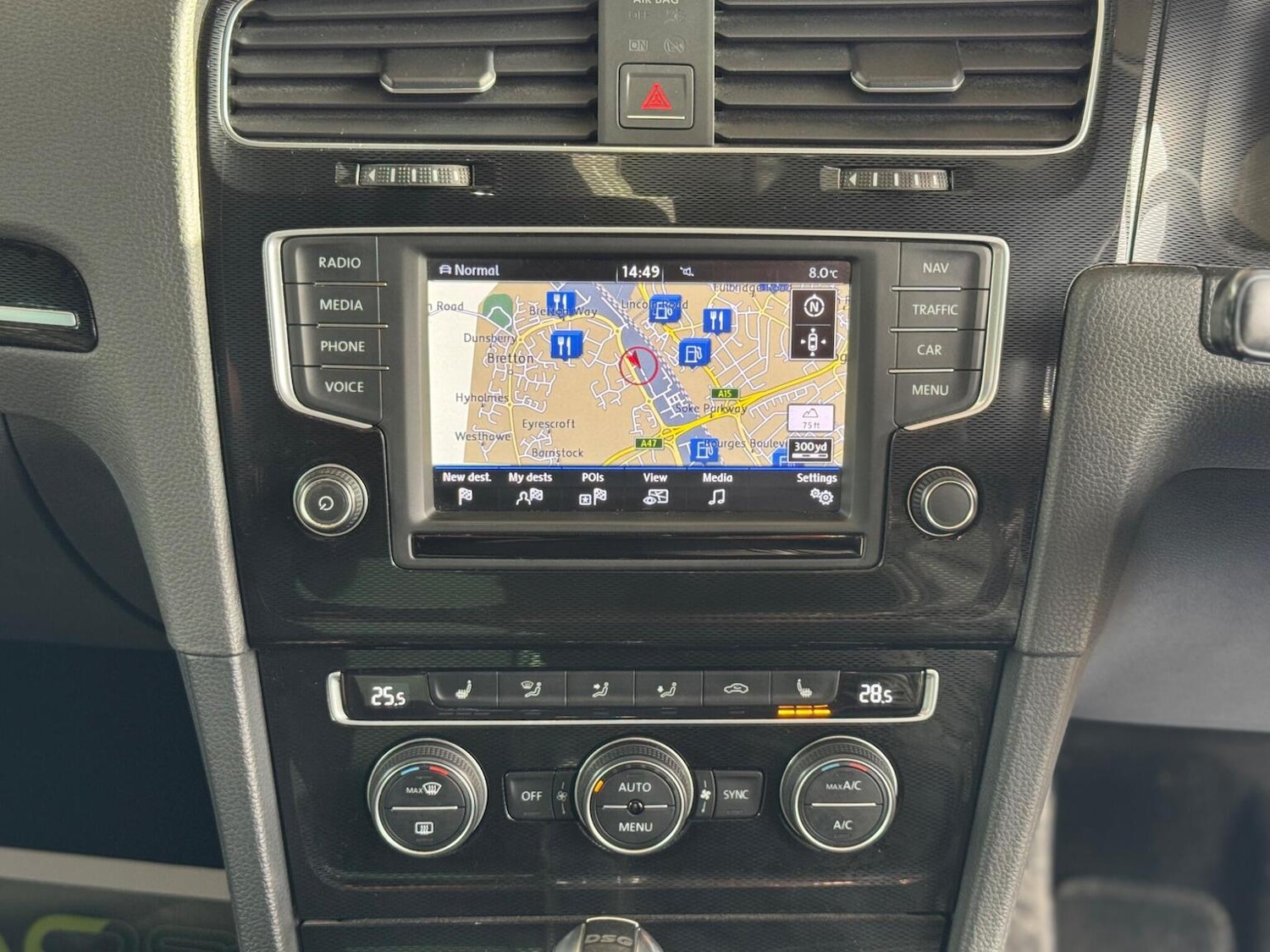 Used Volkswagen Golf 2016 for sale - 77774764: Photo 41