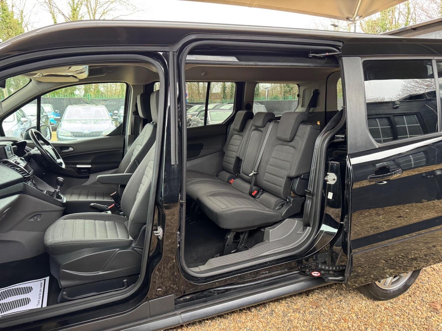 Used Ford Grand Tourneo Connect 2019 for sale - 77103519: Photo 30