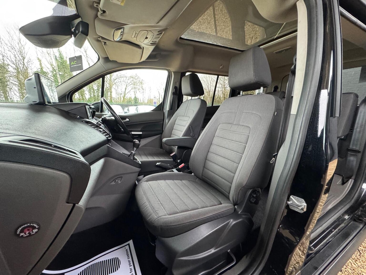 Used Ford Grand Tourneo Connect 2019 for sale - 77103519: Photo 34