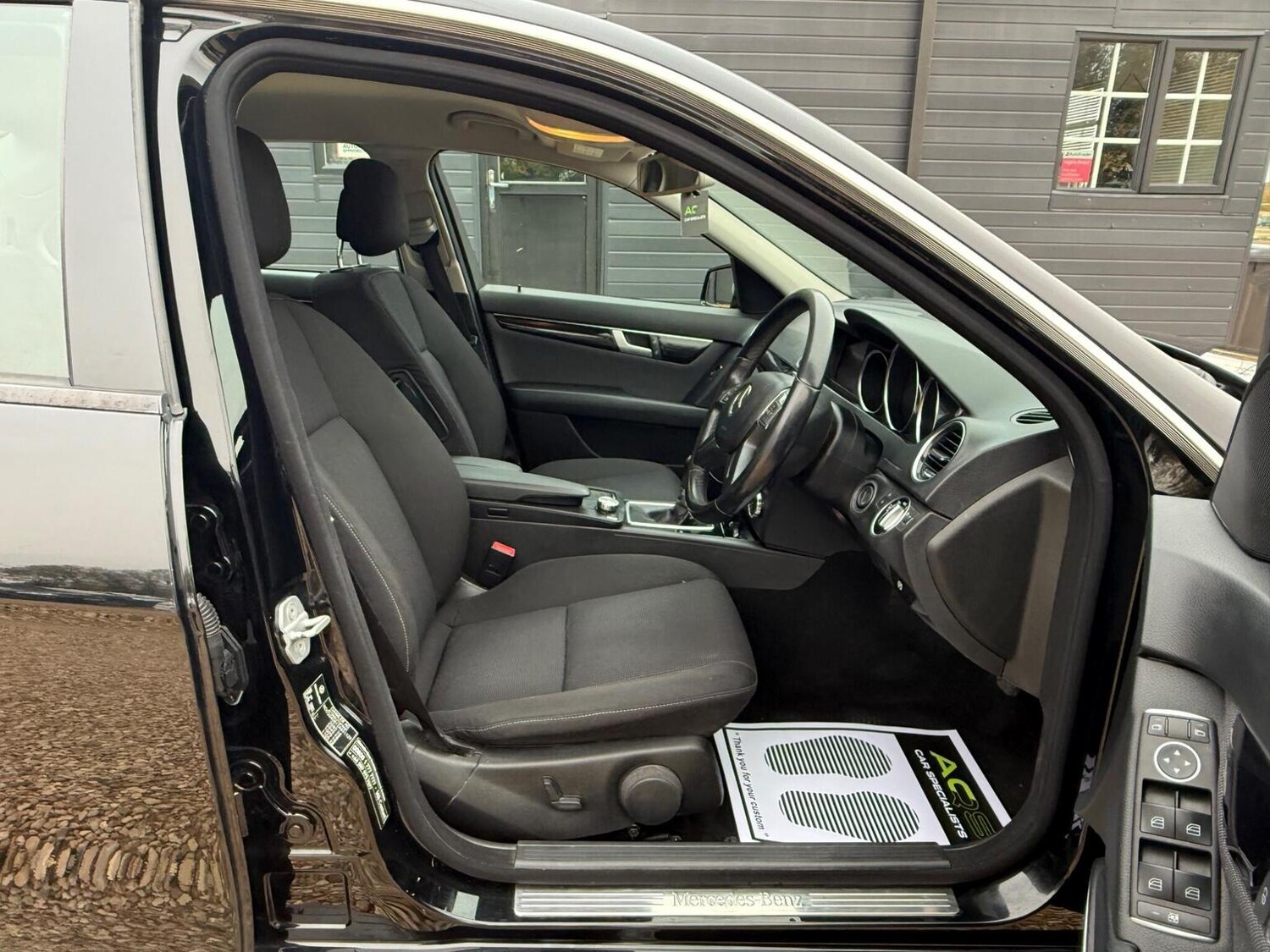 Used Mercedes-Benz C Class 2011 for sale - 77465004: Photo 22