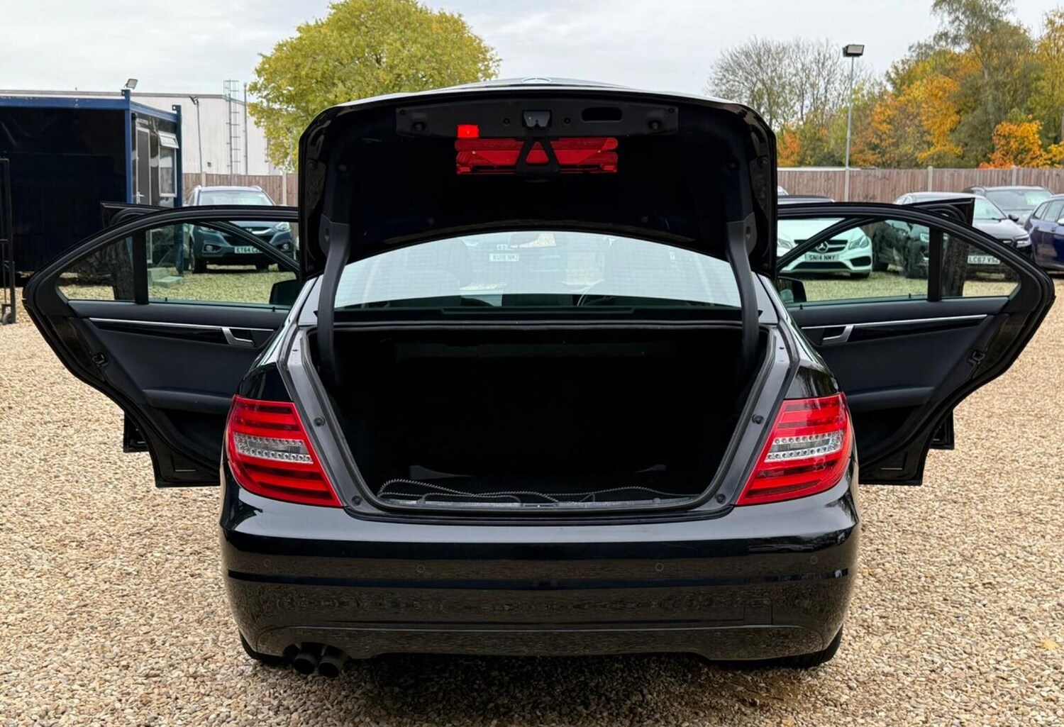 Used Mercedes-Benz C Class 2011 for sale - 77465004: Photo 27