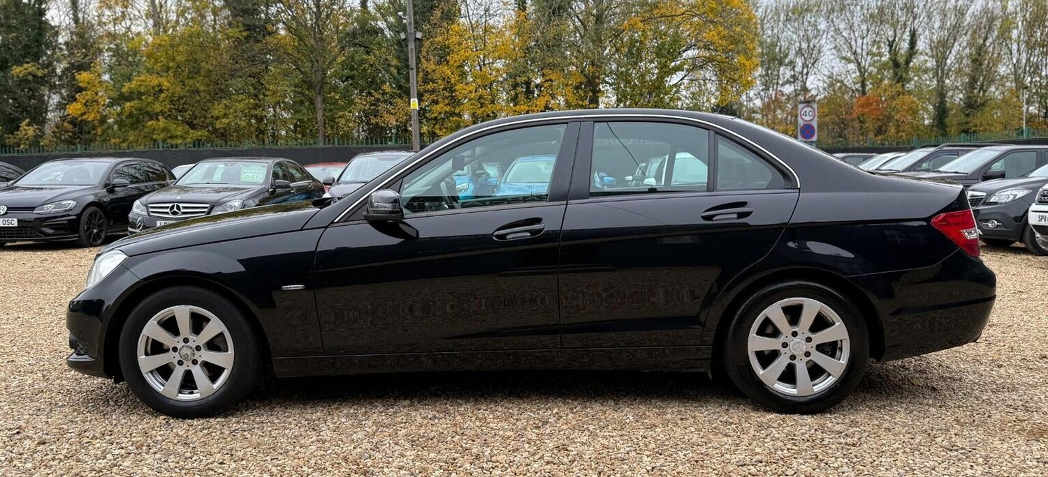 Used Mercedes-Benz C Class 2011 for sale - 77465004: Photo 9