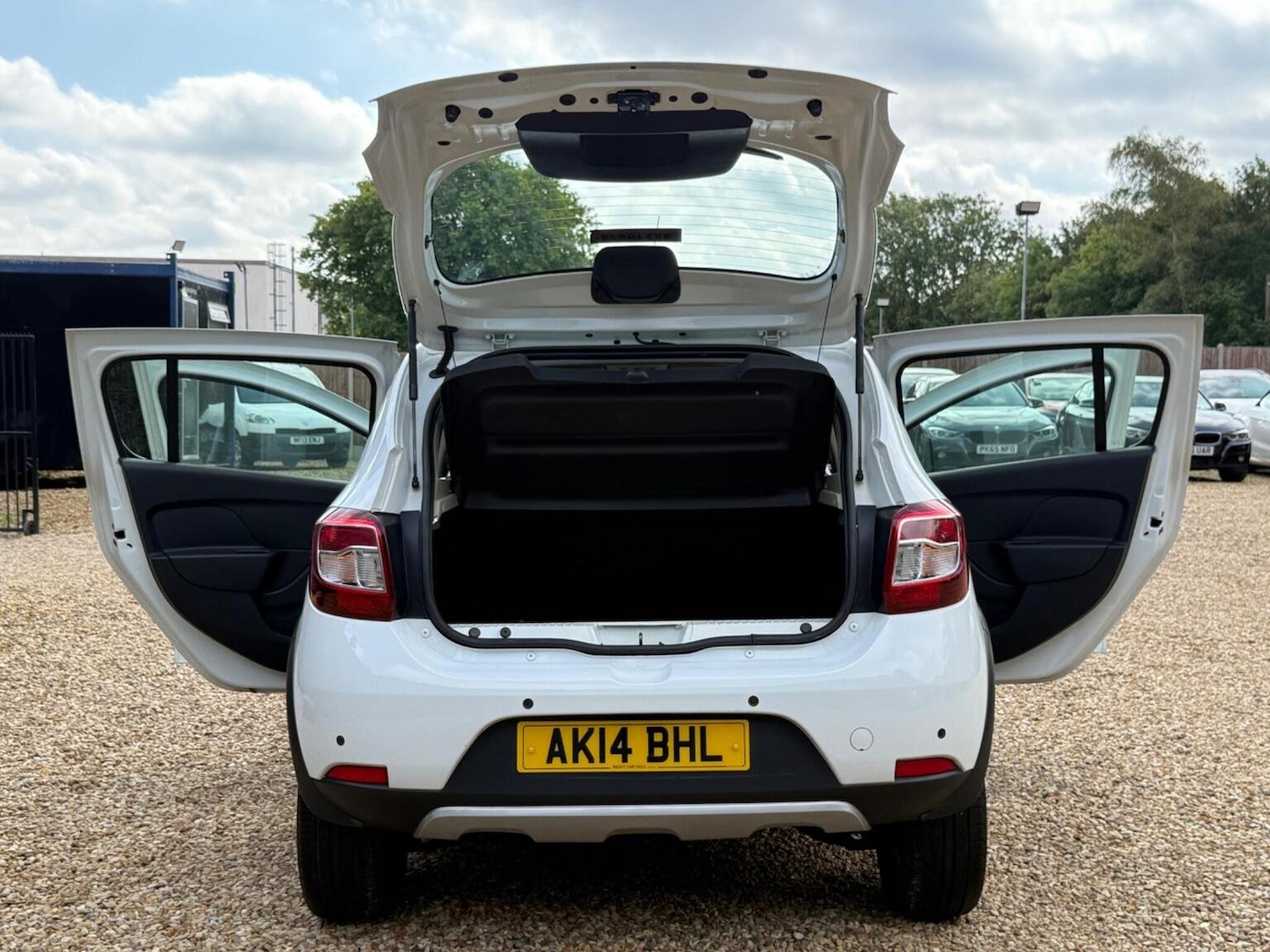 Used Dacia Sandero Stepway 2014 for sale - 76019548: Photo 28