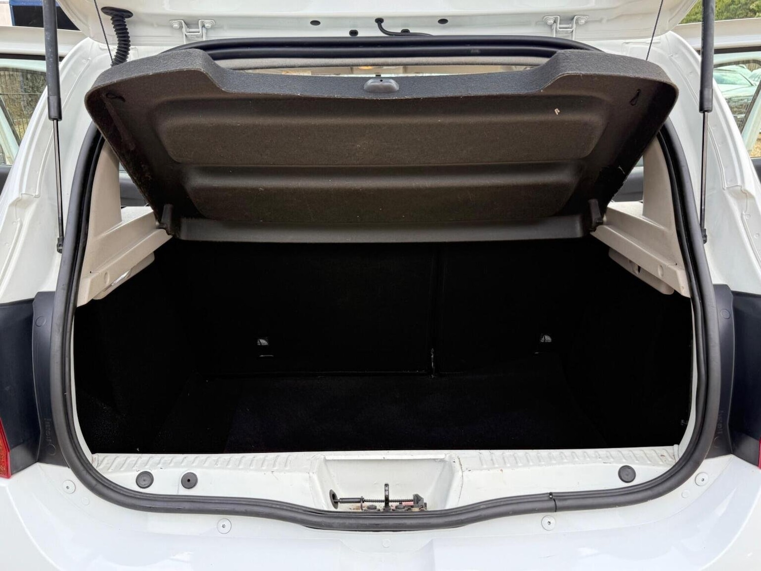 Used Dacia Sandero Stepway 2014 for sale - 76019548: Photo 29