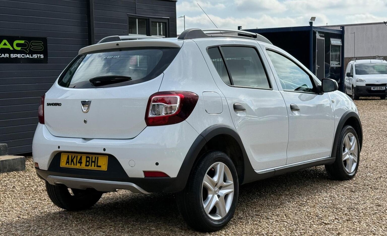 Used Dacia Sandero Stepway 2014 for sale - 76019548: Photo 3