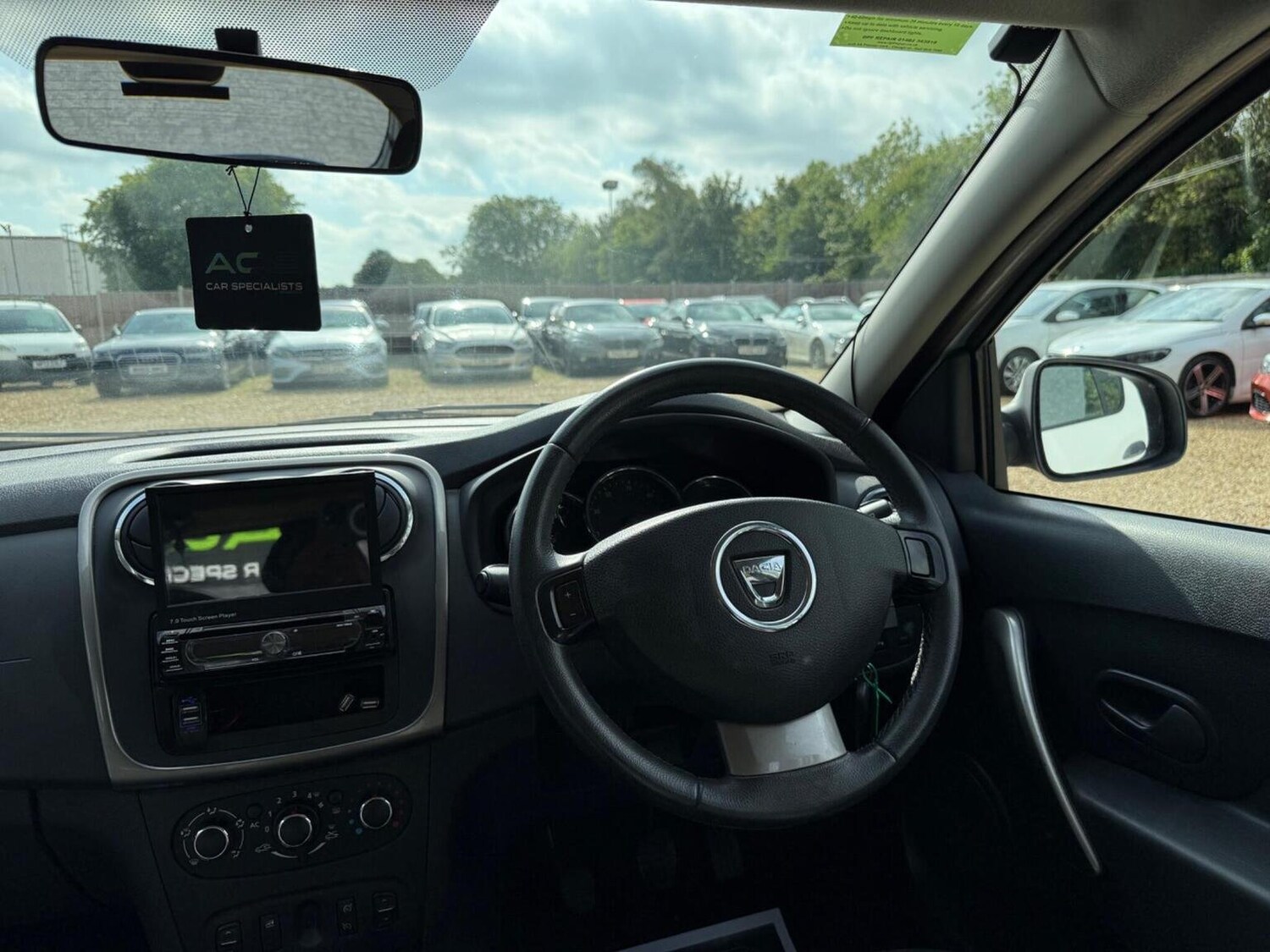 Used Dacia Sandero Stepway 2014 for sale - 76019548: Photo 40