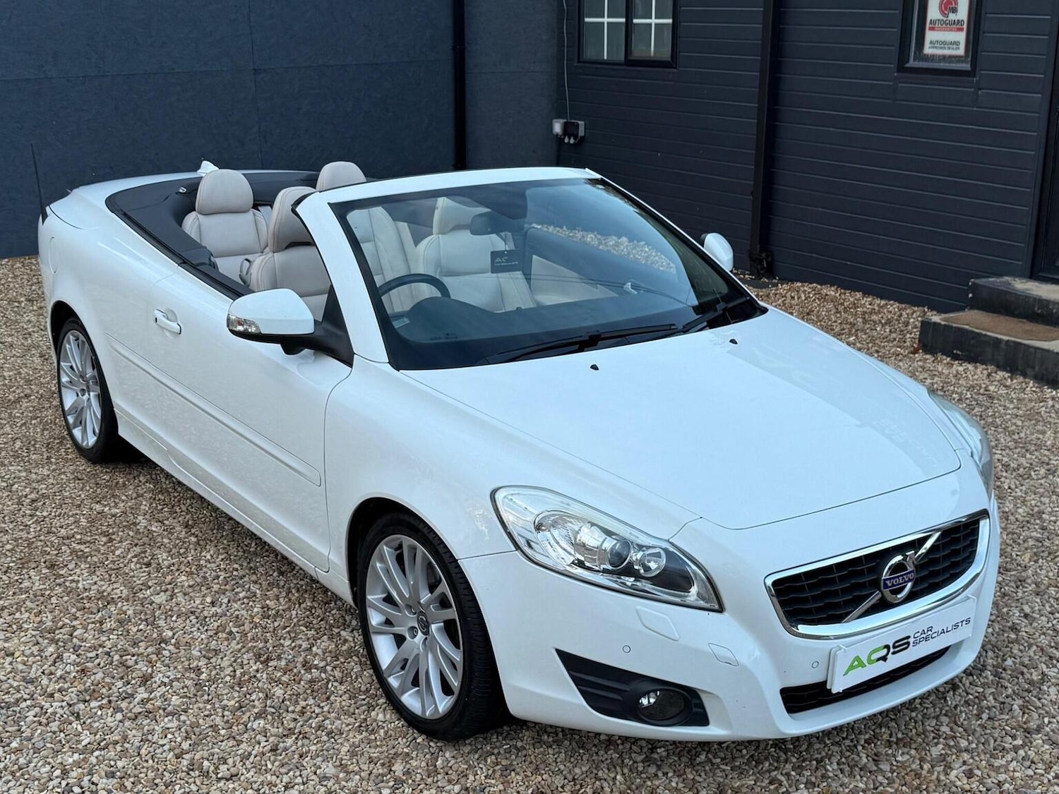 Used Volvo C70 2013 for sale - 76391445: Photo 11