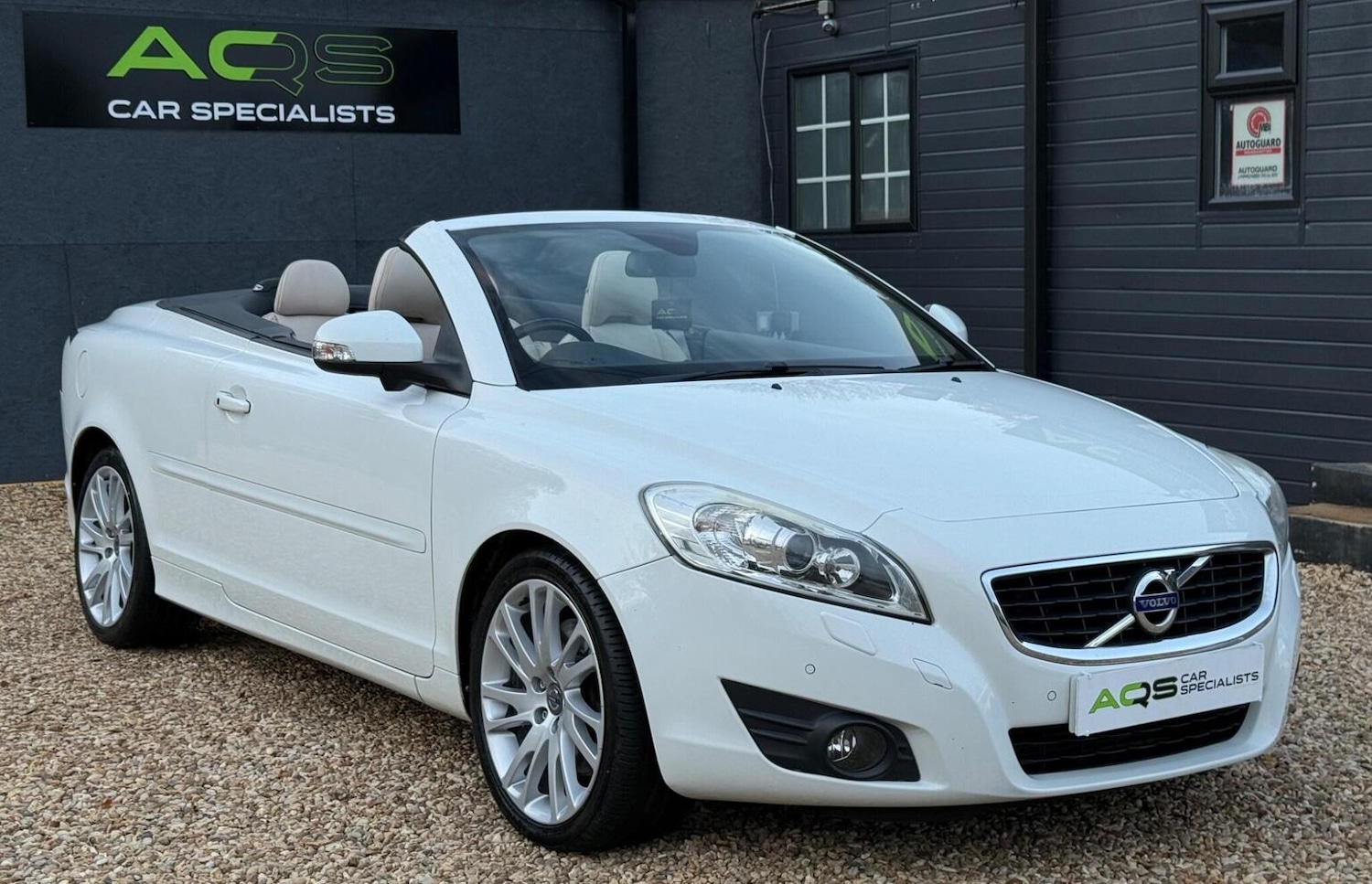 Used Volvo C70 2013 for sale - 76391445: Photo 34