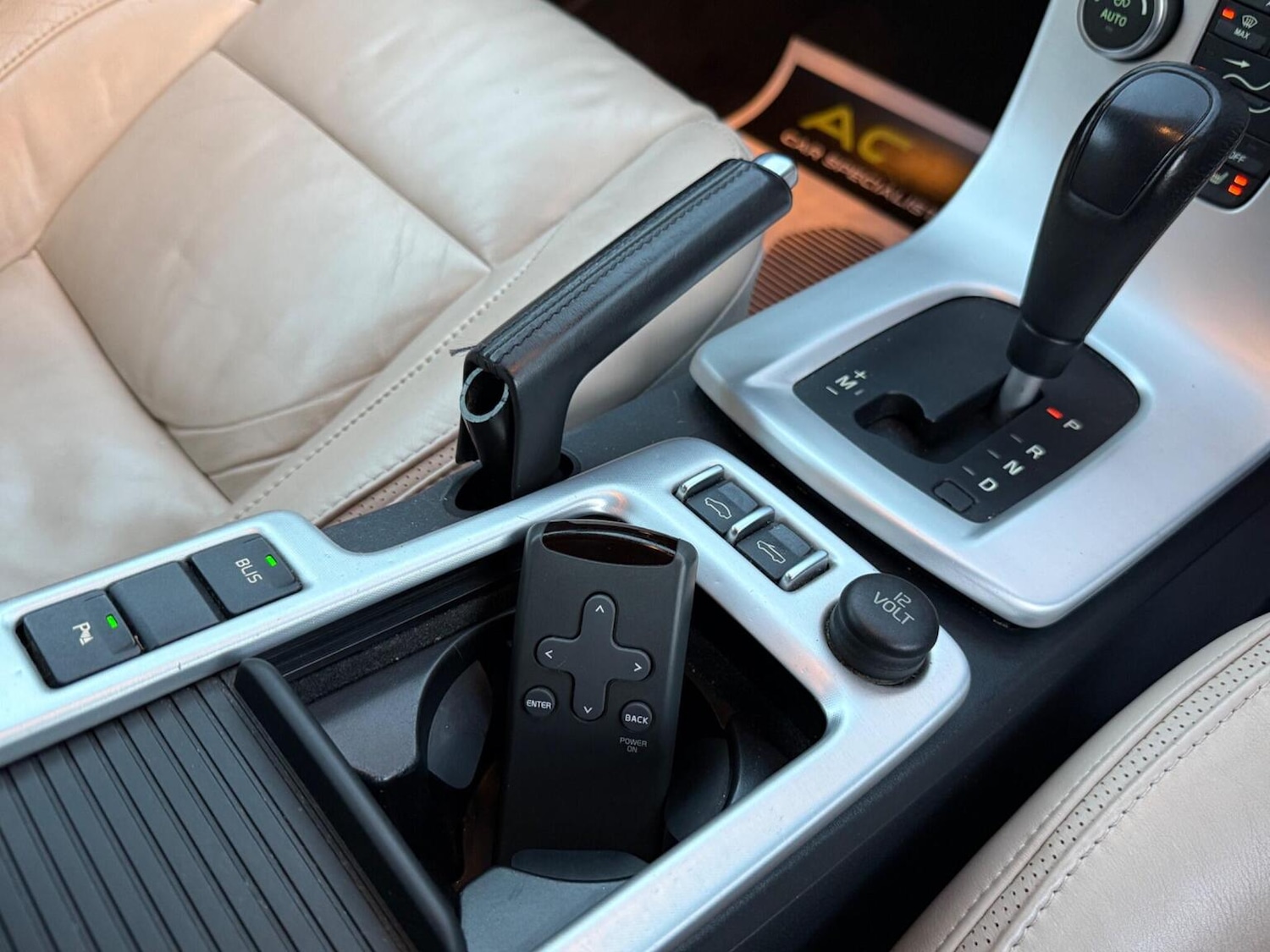 Used Volvo C70 2013 for sale - 76391445: Photo 40