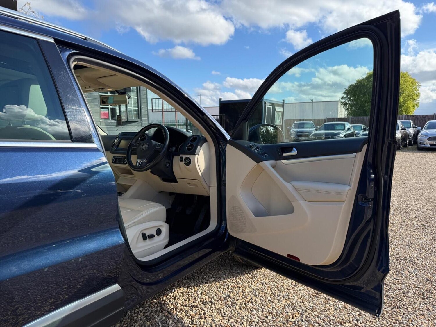 Used Volkswagen Tiguan 2013 for sale - 76293277: Photo 20