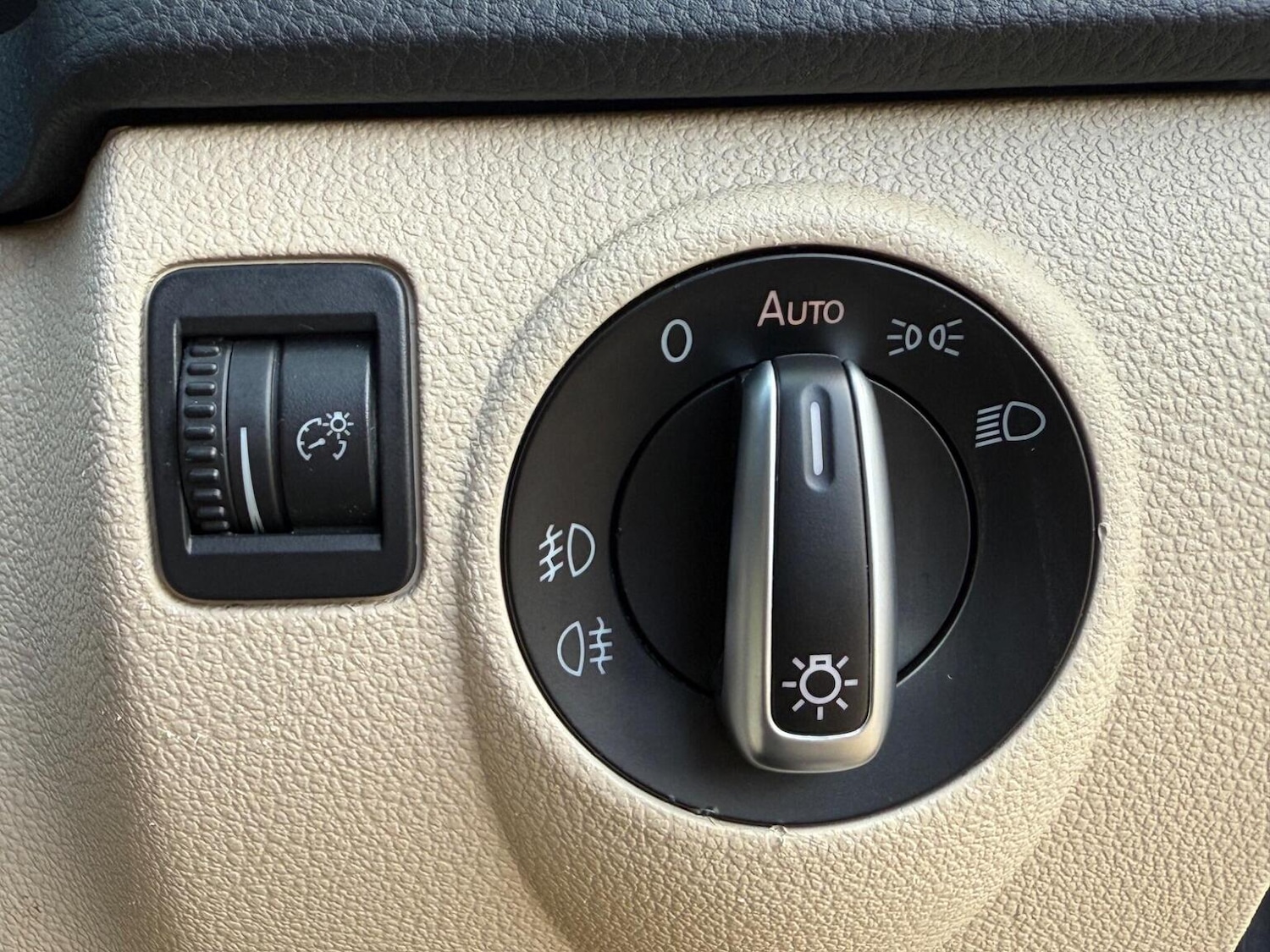 Used Volkswagen Tiguan 2013 for sale - 76293277: Photo 48