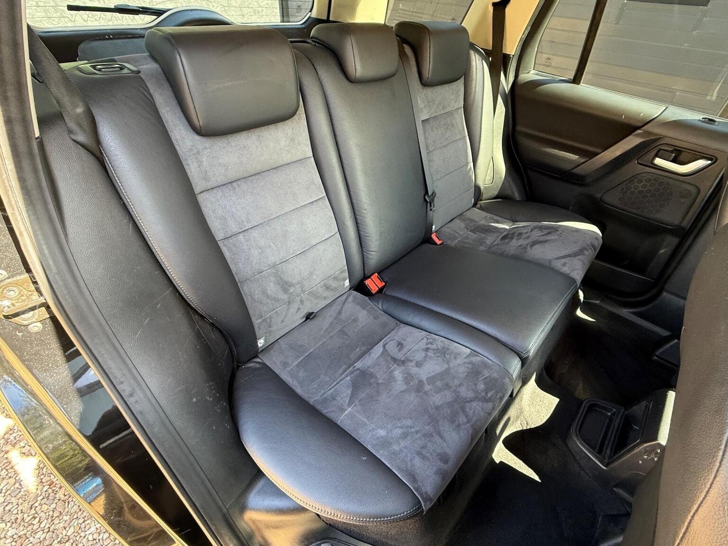 Used Land Rover Freelander 2 2010 for sale - 76793084: Photo 26