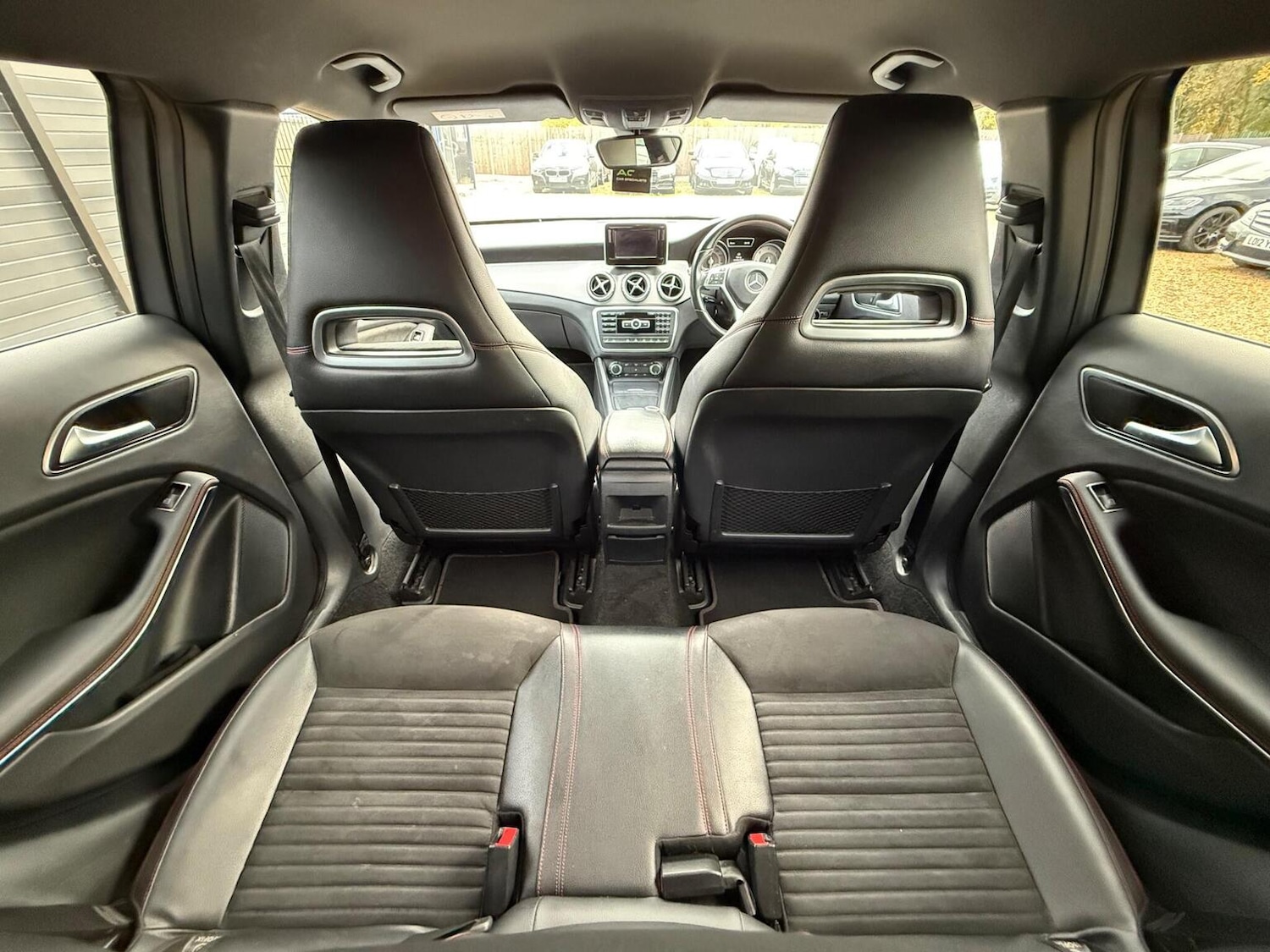 Used Mercedes-Benz GLA 2015 for sale - 76488632: Photo 29