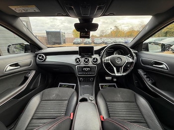 Used Mercedes-Benz GLA 2015 for sale - 76488632: Photo