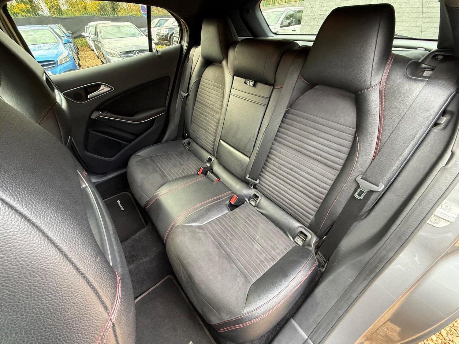 Used Mercedes-Benz GLA 2015 for sale - 76488632: Photo 32