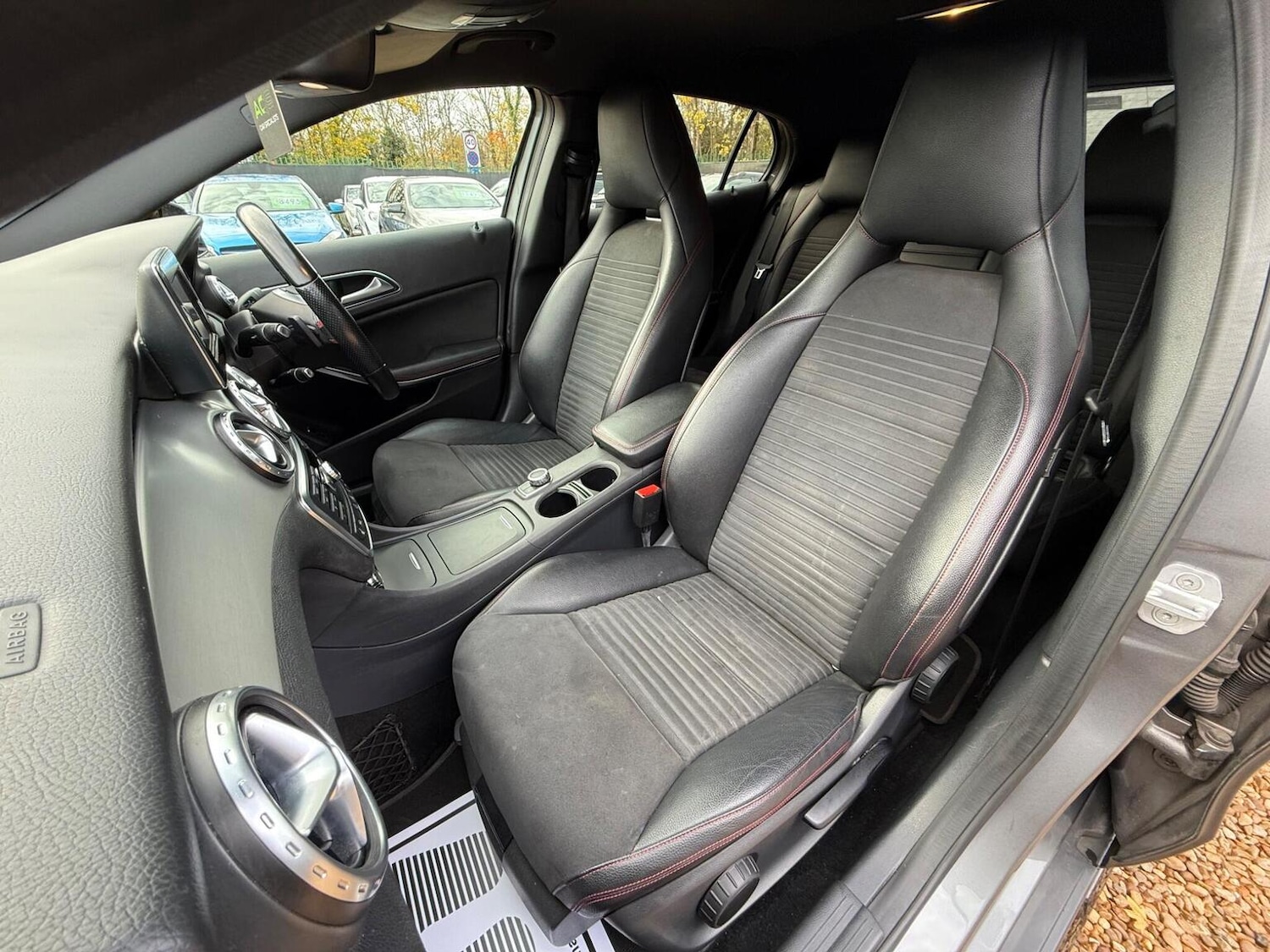 Used Mercedes-Benz GLA 2015 for sale - 76488632: Photo 35