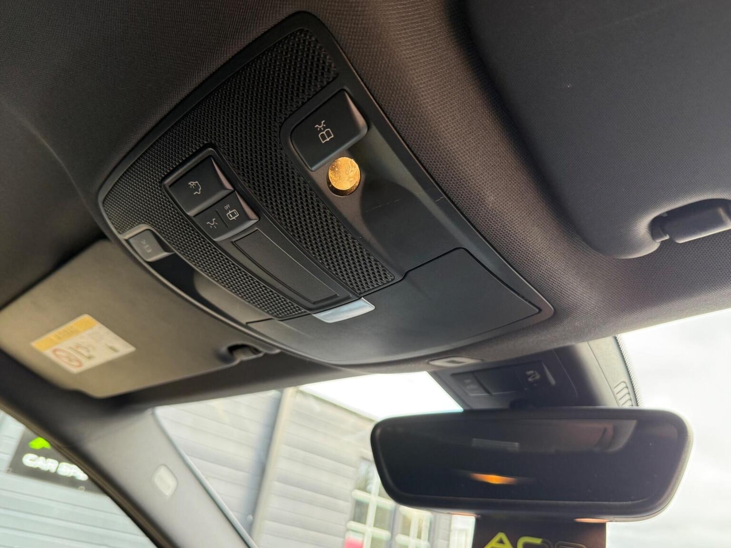 Used Mercedes-Benz GLA 2015 for sale - 76488632: Photo 45