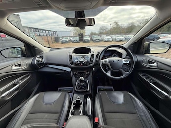 Used Ford Kuga 2015 for sale - 78755557: Photo