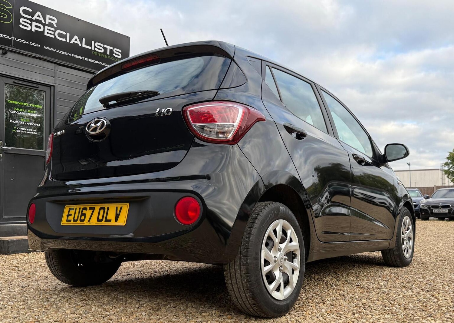 Used Hyundai i10 2017 for sale - 76286967: Photo 15