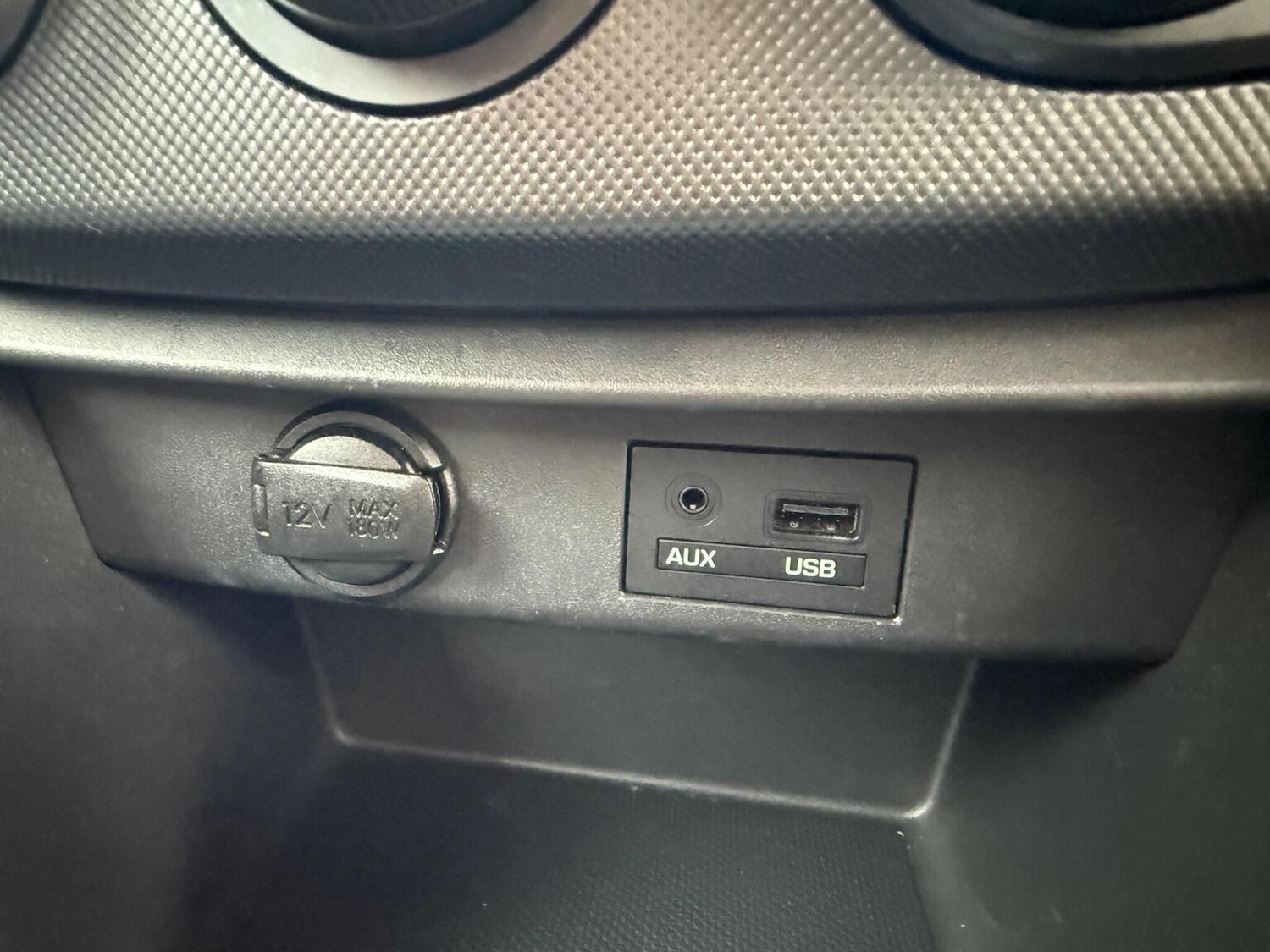 Used Hyundai i10 2017 for sale - 76286967: Photo 43