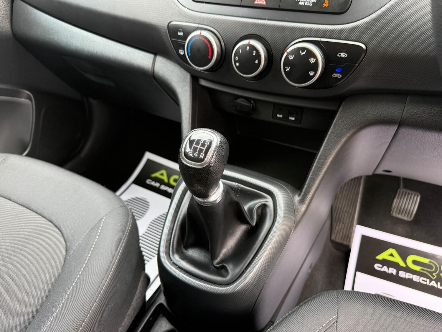 Used Hyundai i10 2017 for sale - 76286967: Photo 44