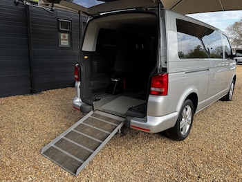 Used Volkswagen Caravelle 2014 for sale - 78316409: Photo