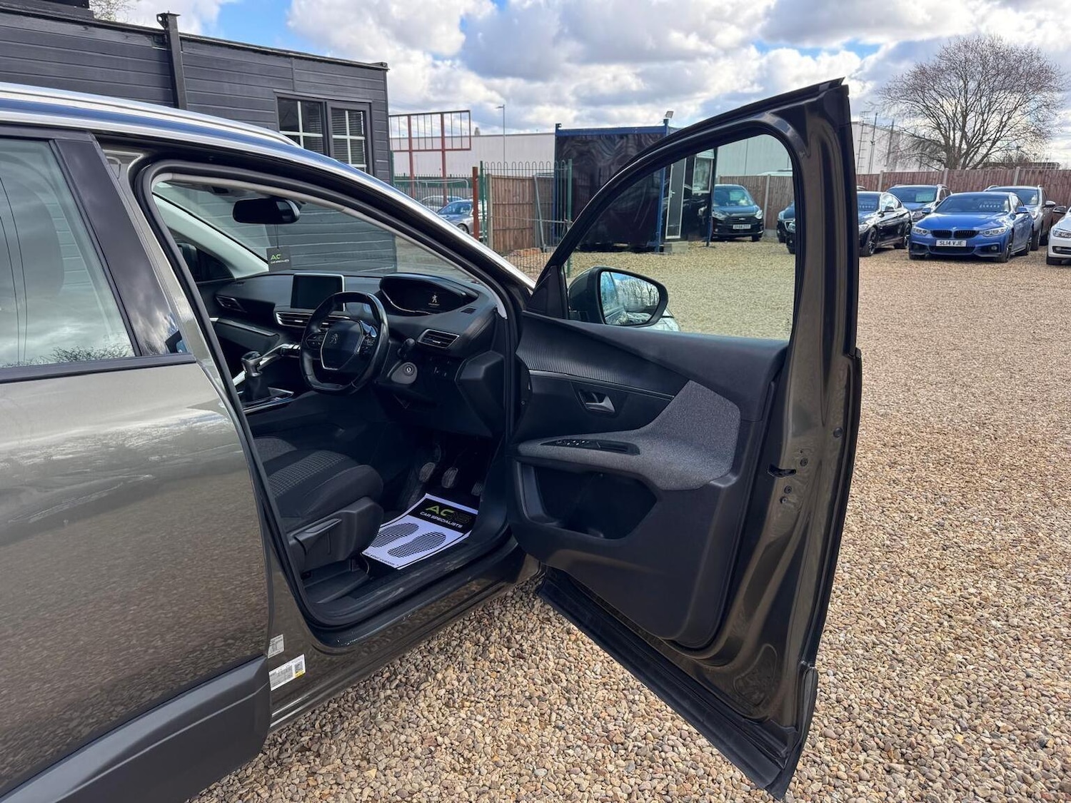 Used Peugeot 3008 2018 for sale - 77245290: Photo 19