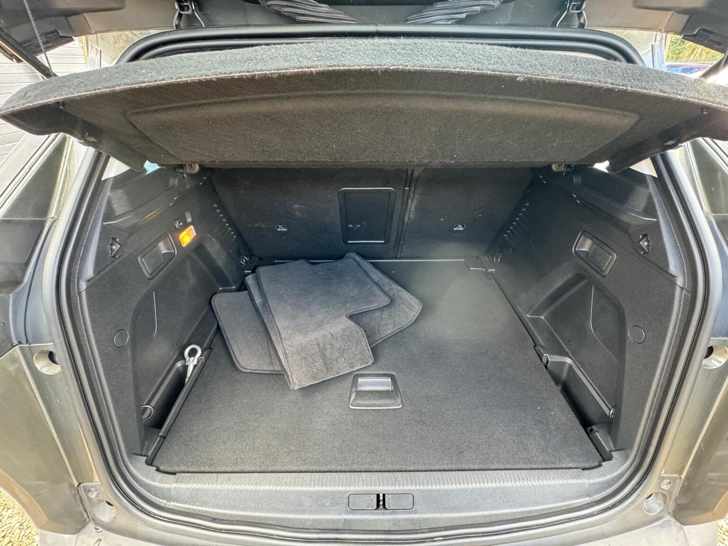 Used Peugeot 3008 2018 for sale - 77245290: Photo 33