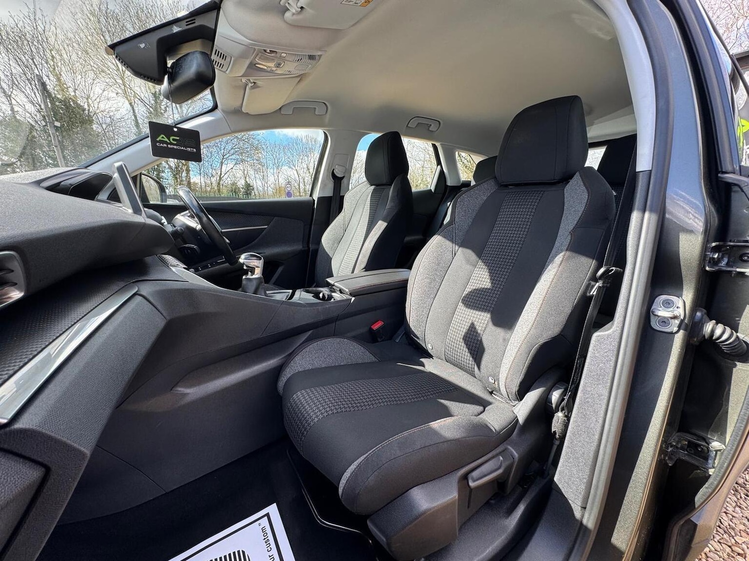 Used Peugeot 3008 2018 for sale - 77245290: Photo 41