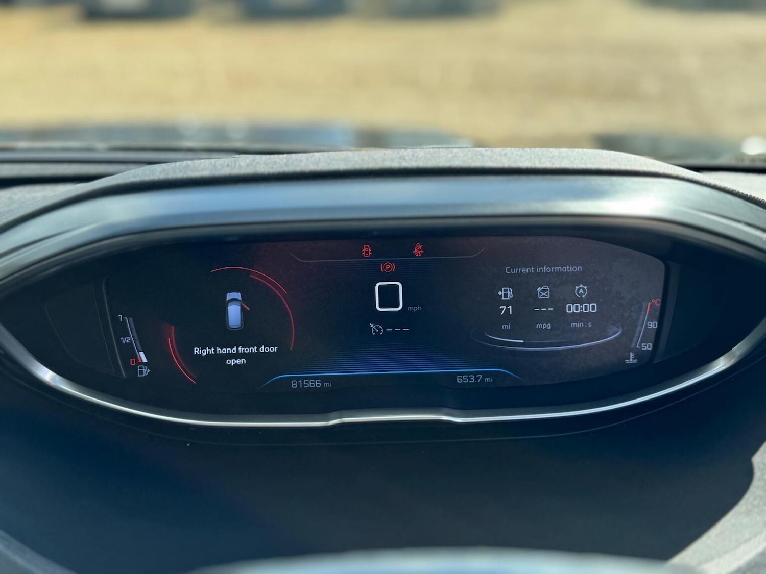 Used Peugeot 3008 2018 for sale - 77245290: Photo 48